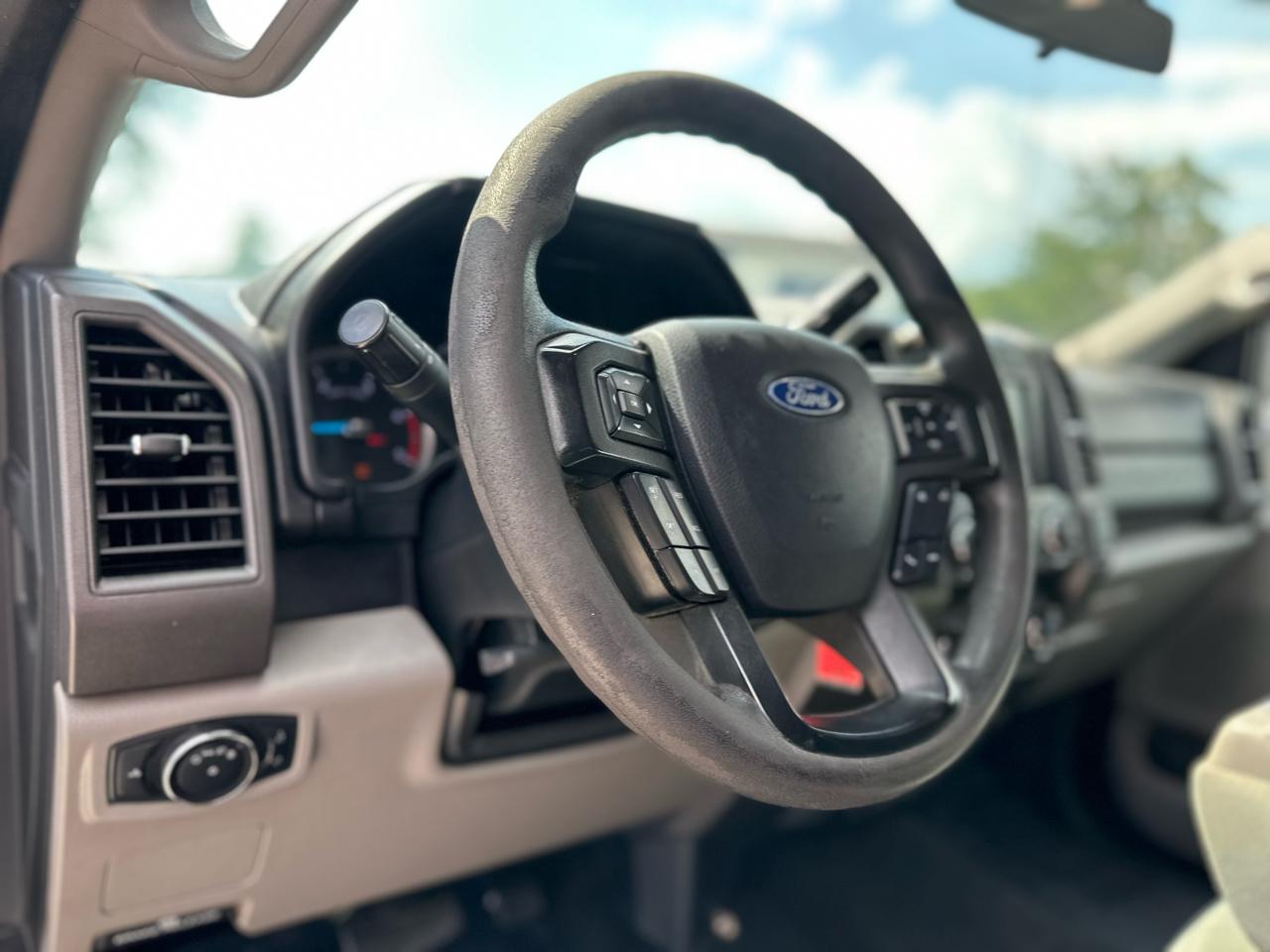 Ford F-350 SD XL 4WD 2019