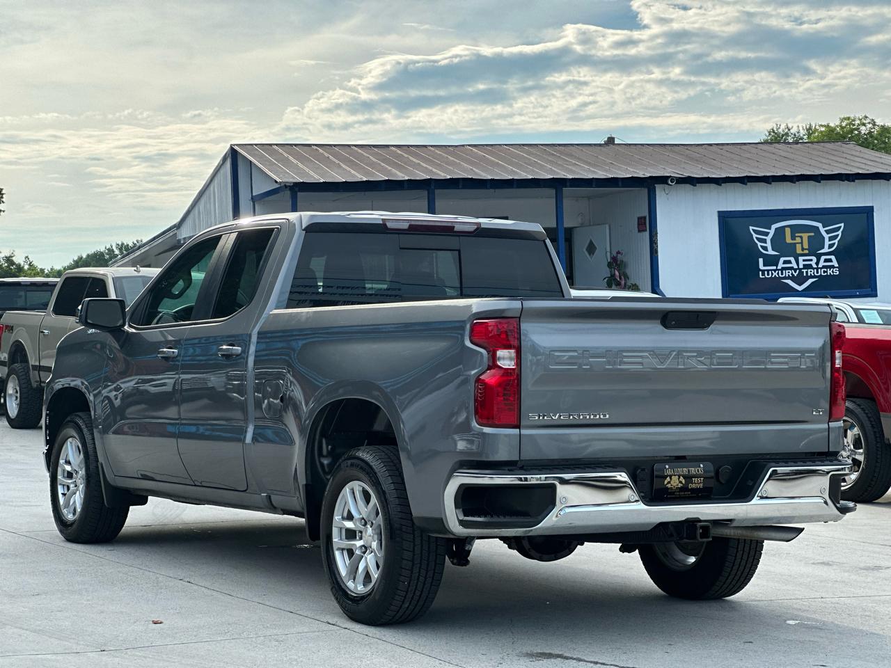 Chevrolet Silverado 1500 LT 2WD 2021