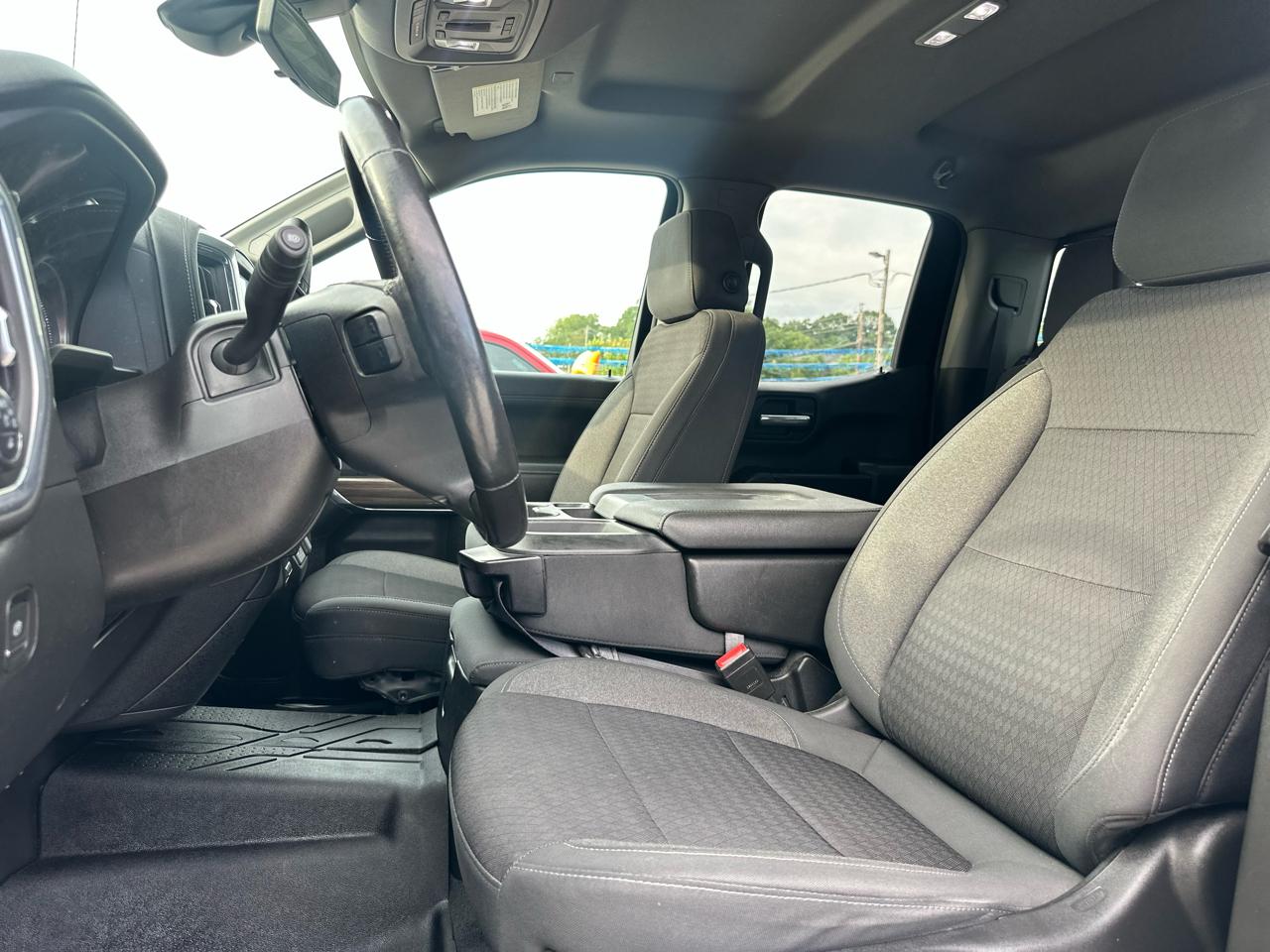 Chevrolet Silverado 1500 LT 2WD 2021