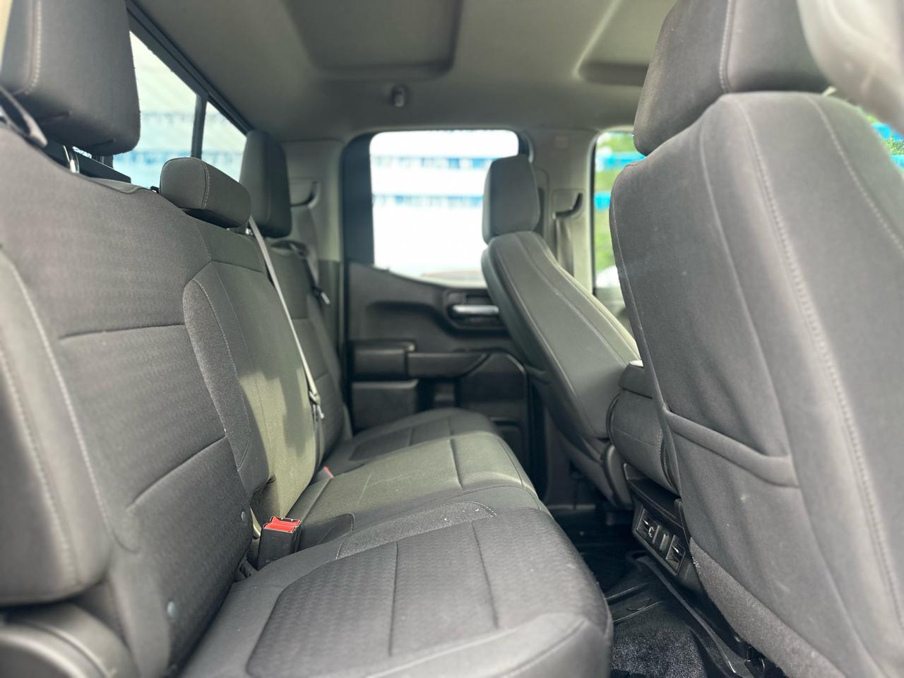 Chevrolet Silverado 1500 LT 2WD 2021