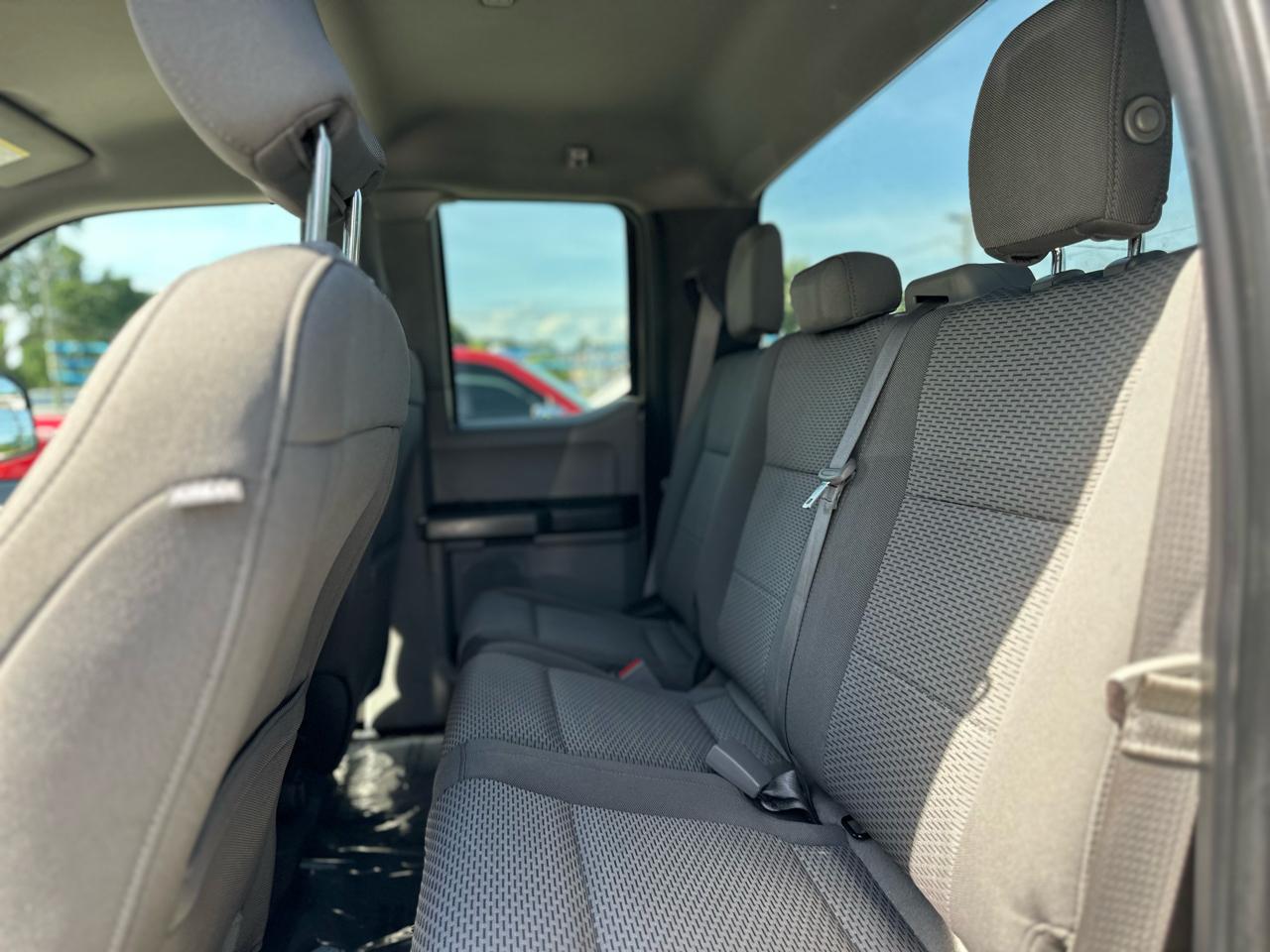 Ford F-150 XLT 2WD 2018