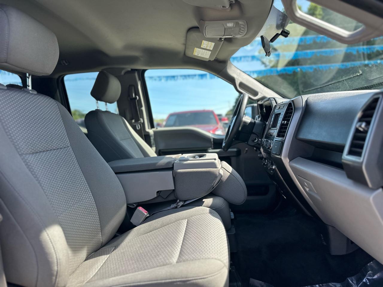 Ford F-150 XLT 2WD 2018