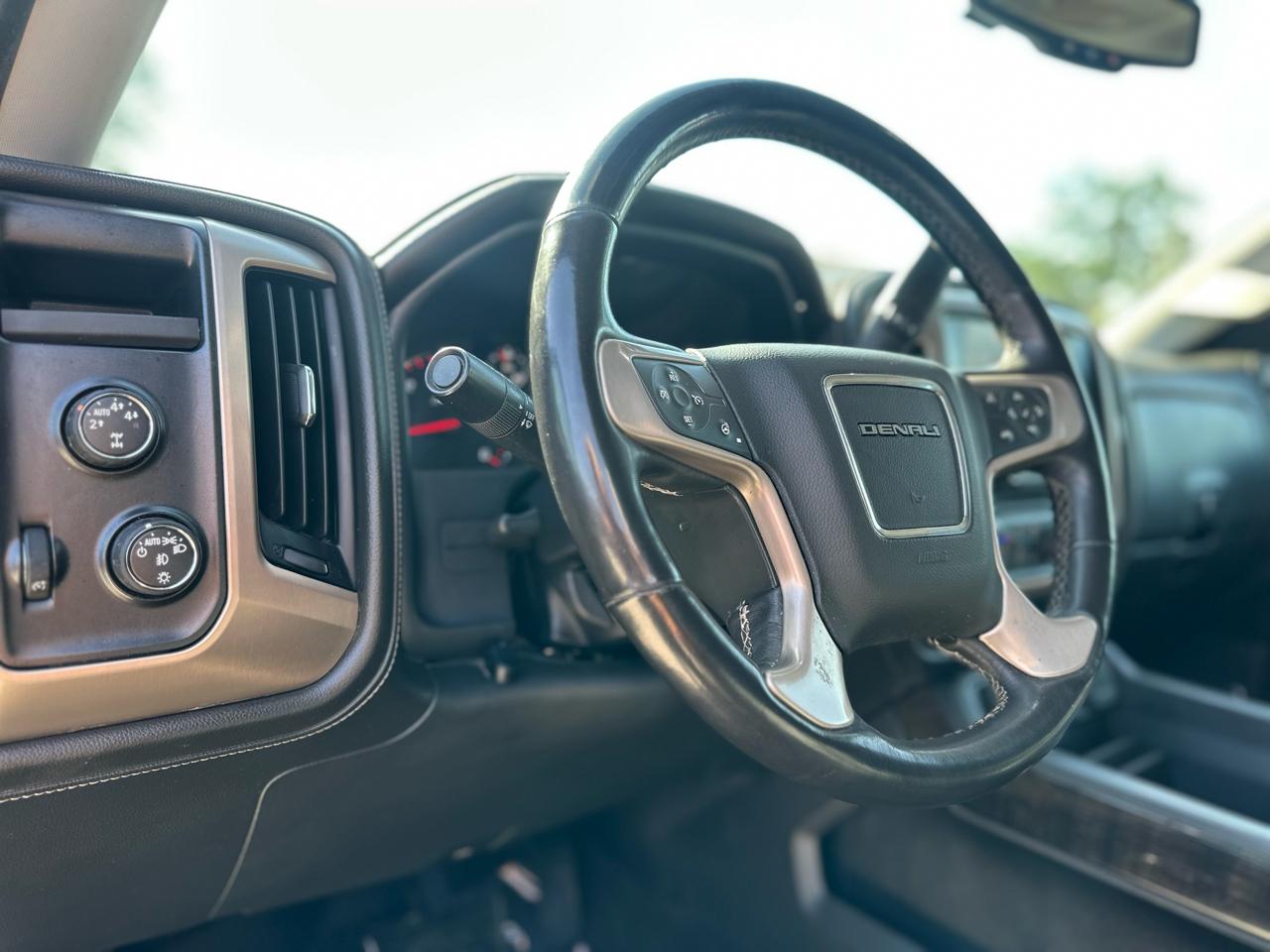 GMC Sierra 1500 Denali Crew Cab Long Box 4WD 2016