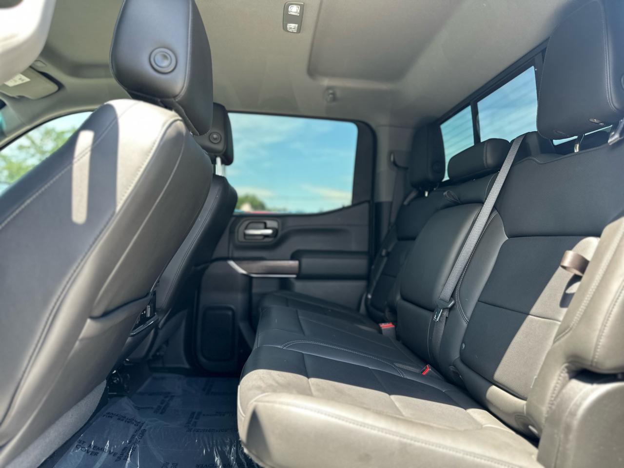 GMC Sierra 1500 SLT Crew Cab 4WD 2020