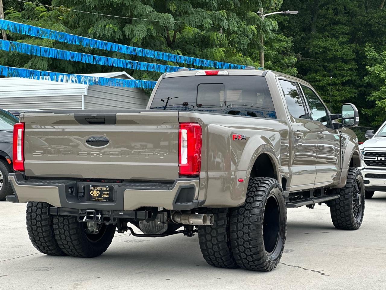 Ford F-450 SD XLT Crew Cab DRW 4WD 2026
