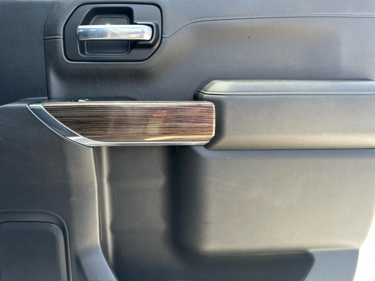 Chevrolet Silverado 1500 RST Crew Cab 4WD 2019