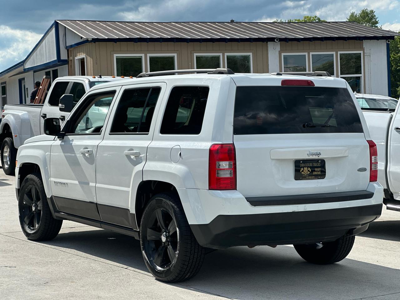 Jeep Patriot Latitude 2WD 2017