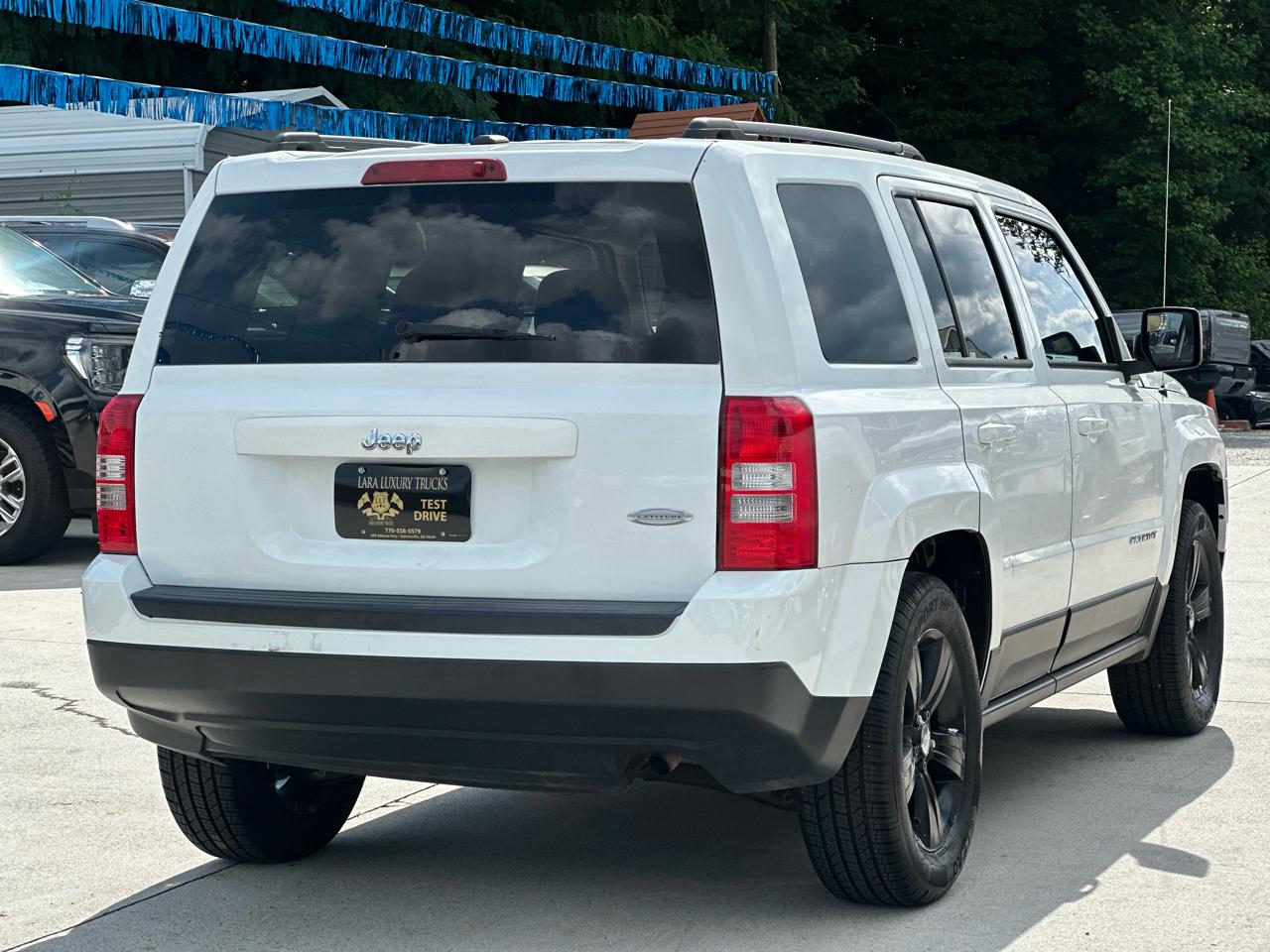 Jeep Patriot Latitude 2WD 2017