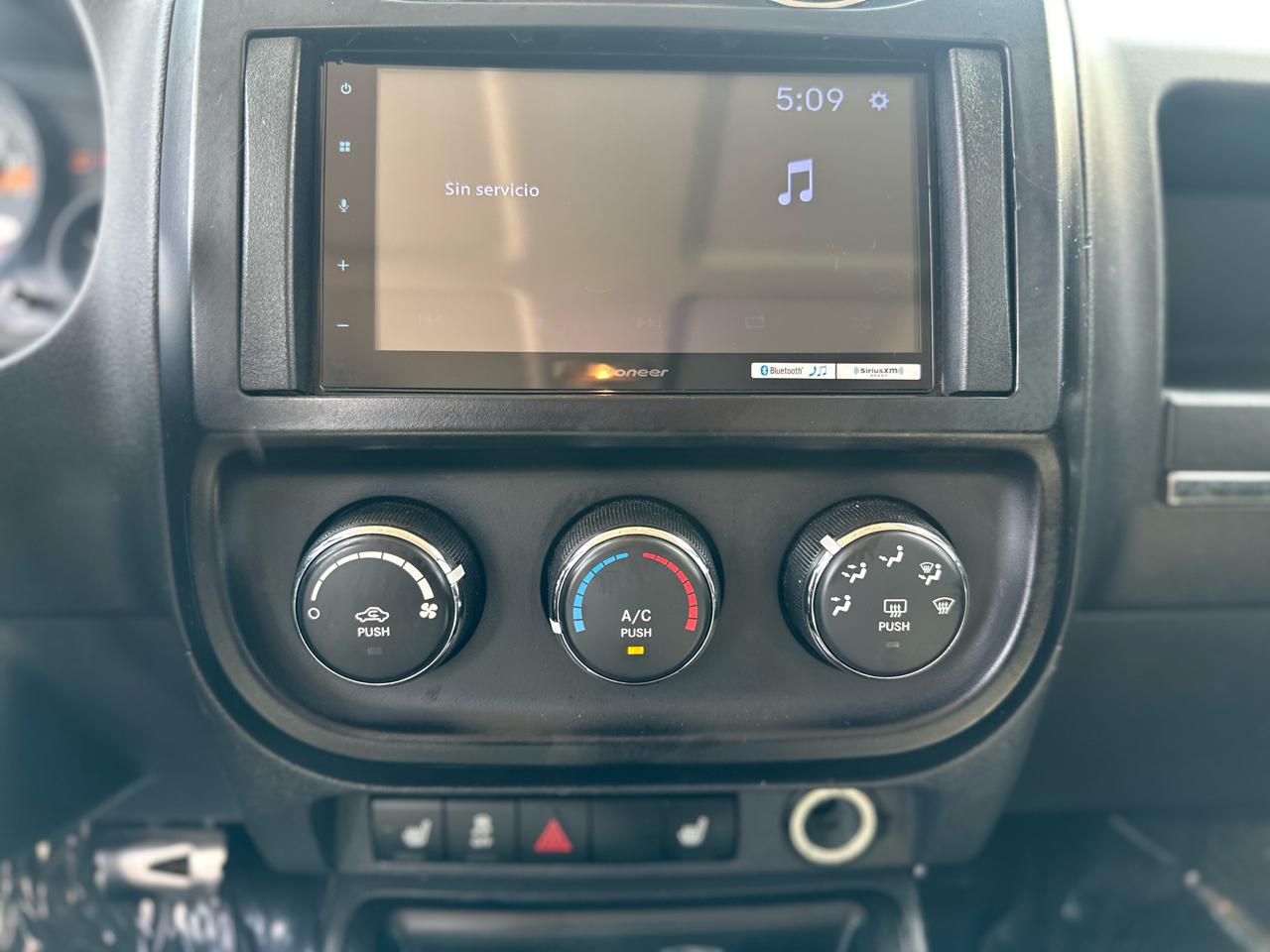 Jeep Patriot Latitude 2WD 2017