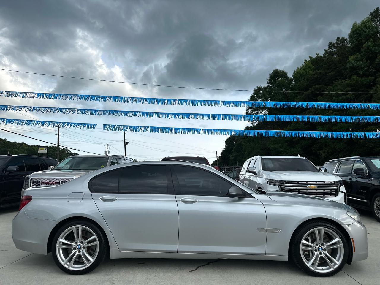BMW 7-Series 750i xDrive 2013