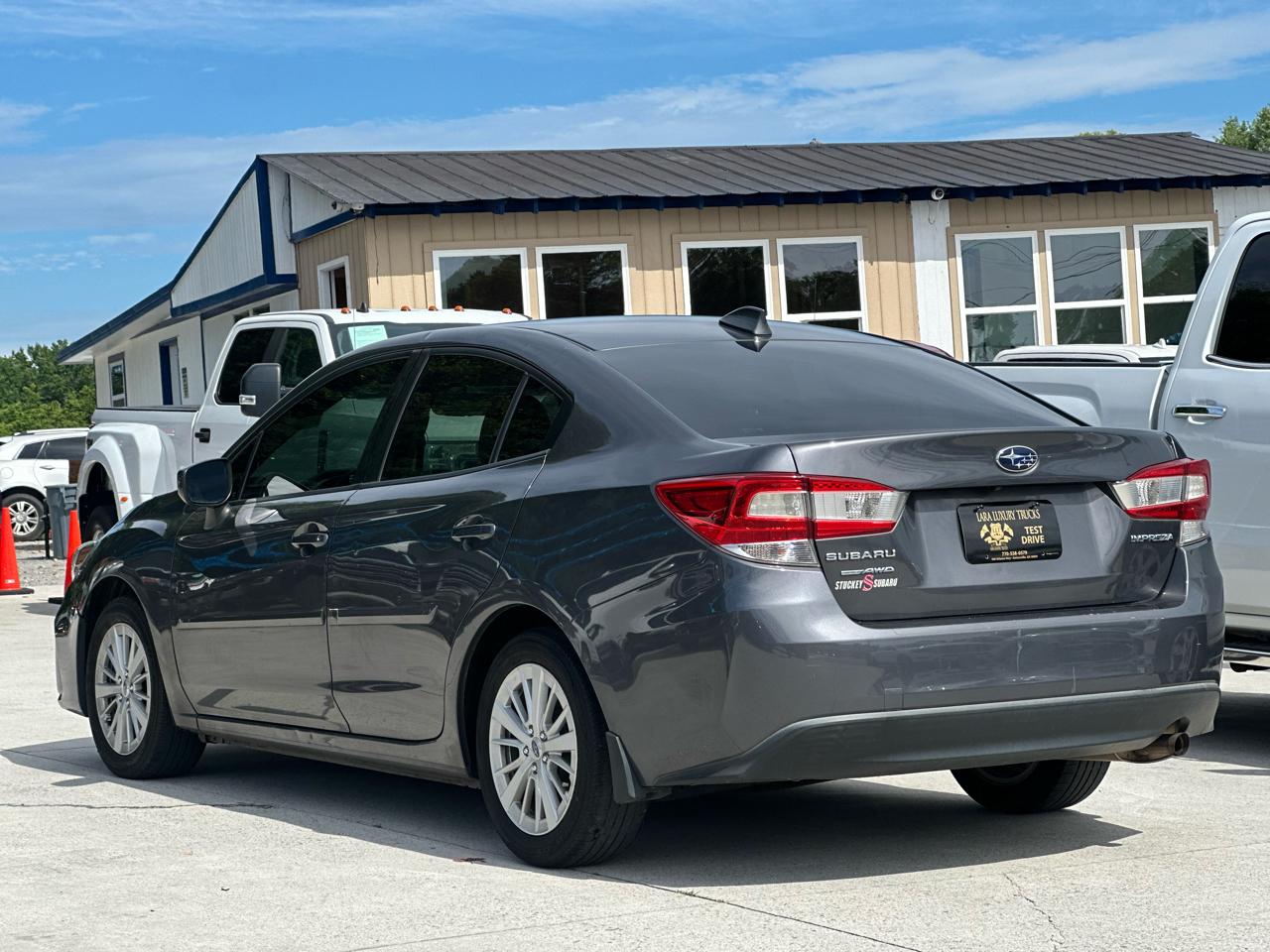 Subaru Impreza 2.0i Premium CVT 4-Door 2018