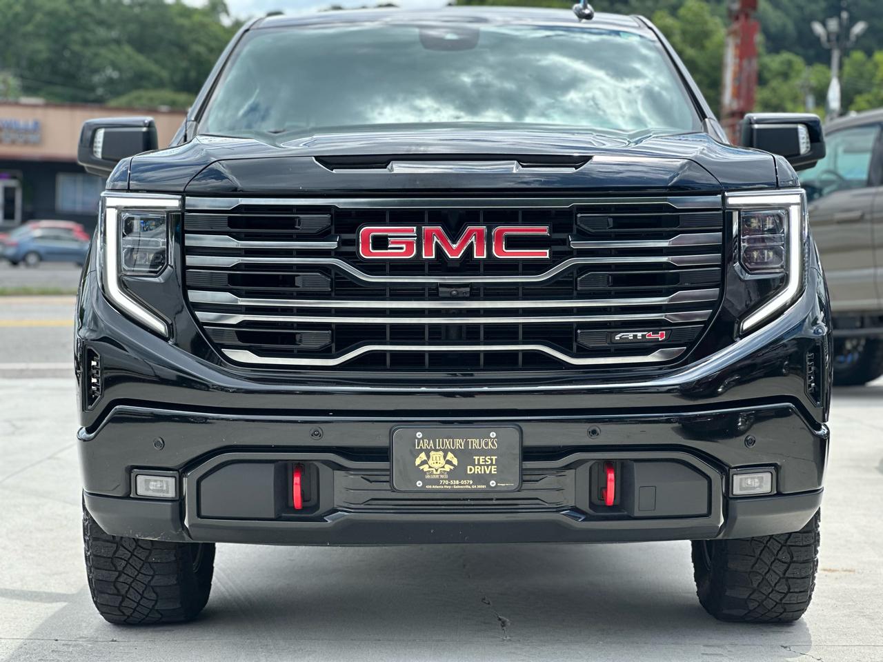 GMC Sierra 1500 AT4 Crew Cab 4WD 2025