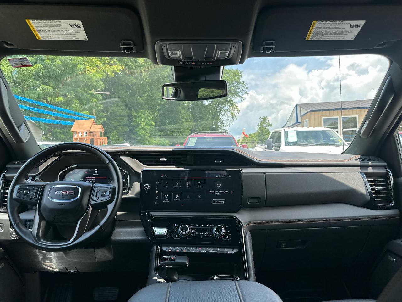 GMC Sierra 1500 AT4 Crew Cab 4WD 2025