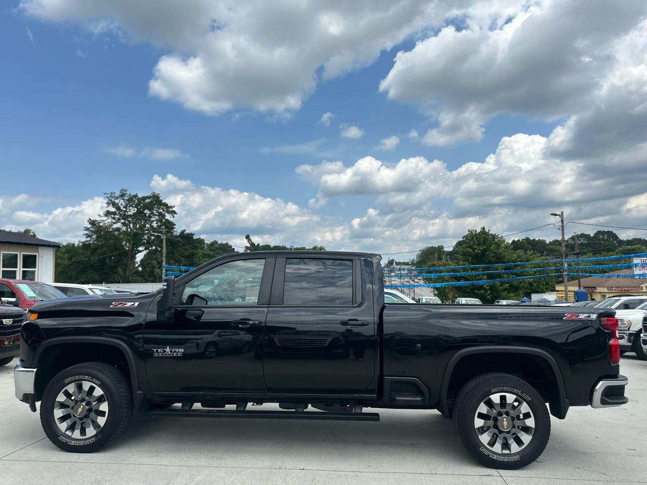 Chevrolet Silverado 2500HD LT Crew Cab Short Box 4WD 2022
