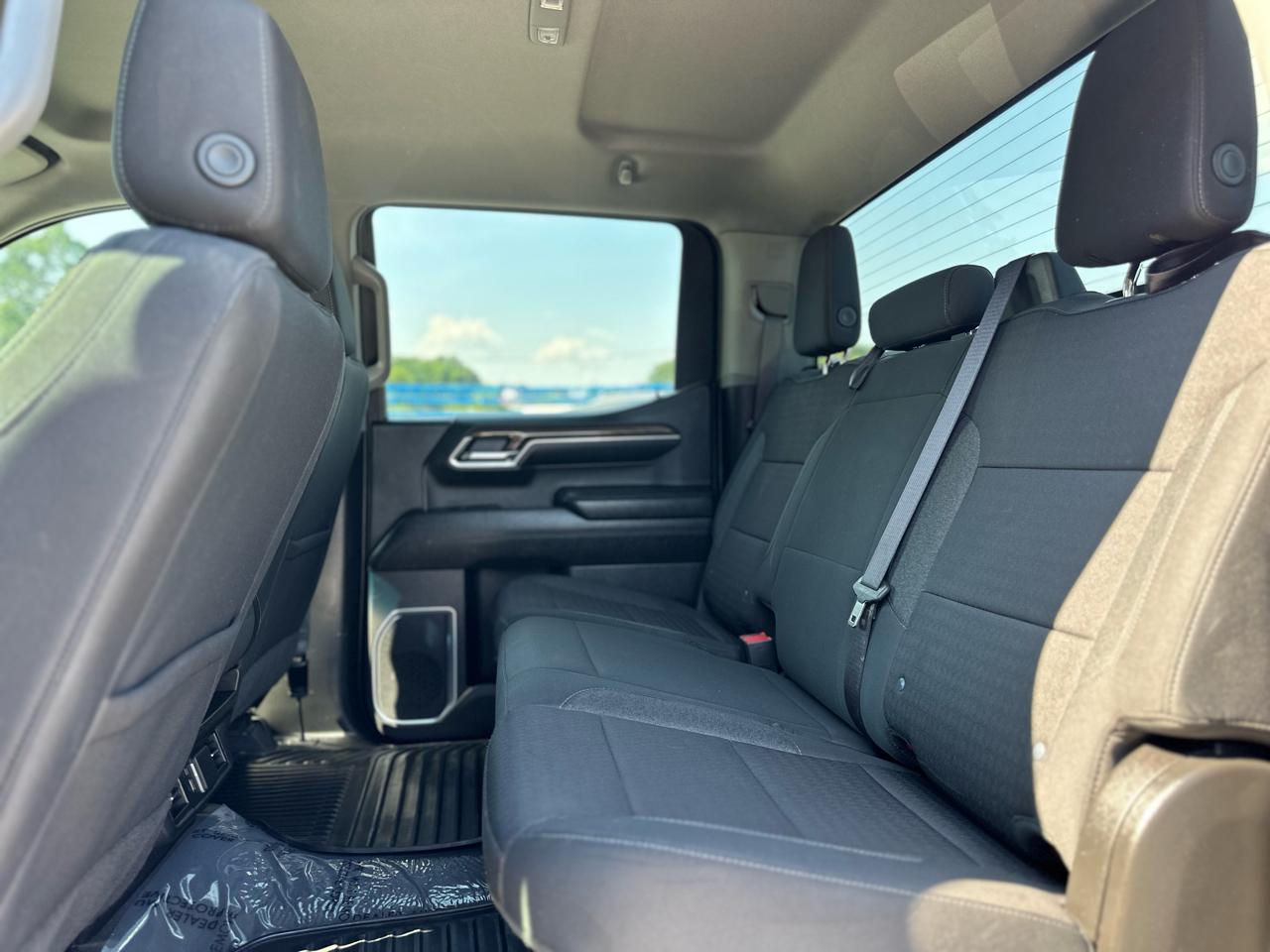 Chevrolet Silverado 1500 RST Crew Cab 2WD 2024