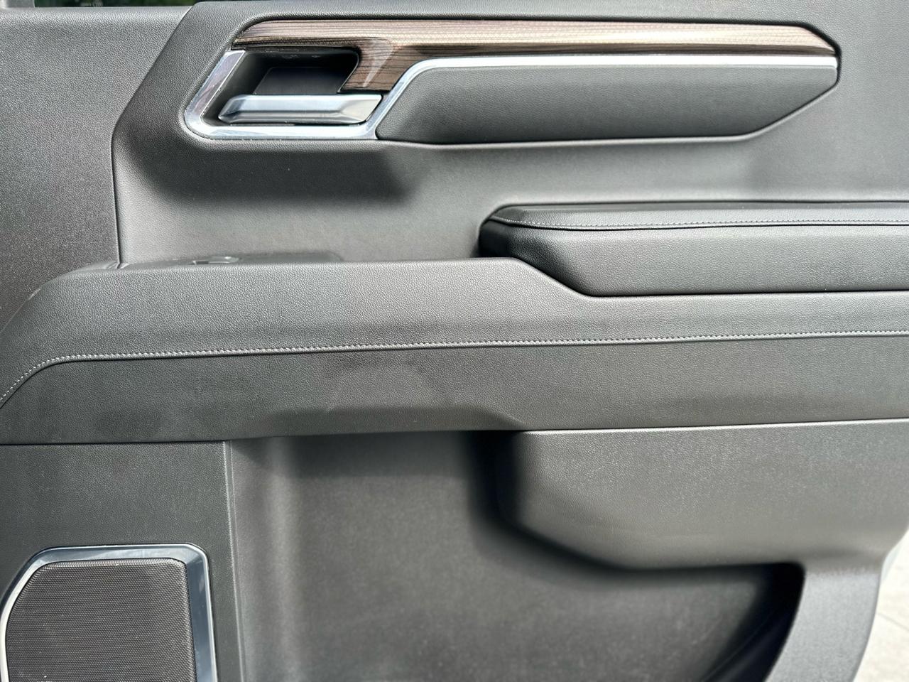 Chevrolet Silverado 1500 LT 4WD 2024
