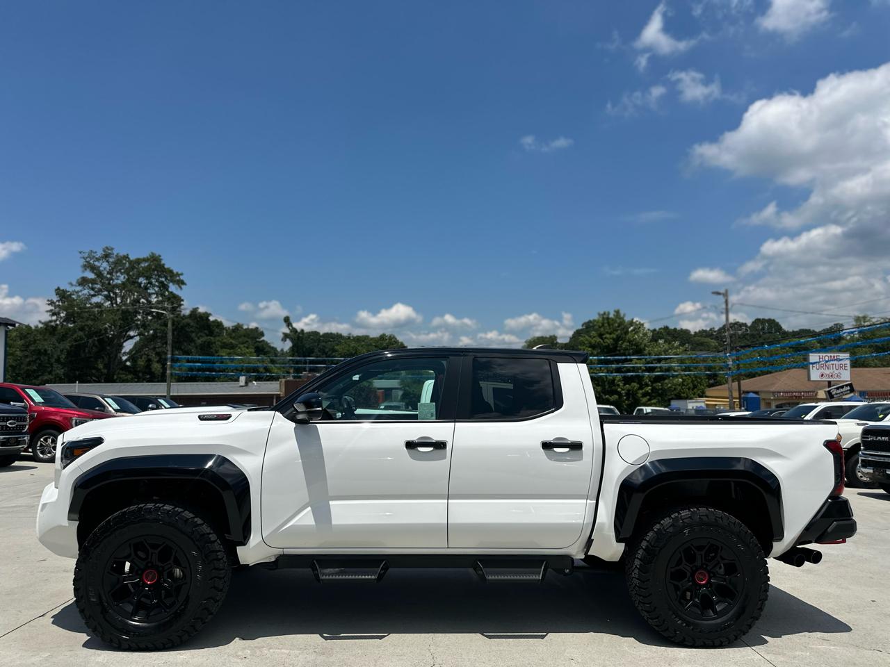 Toyota Tacoma  2025