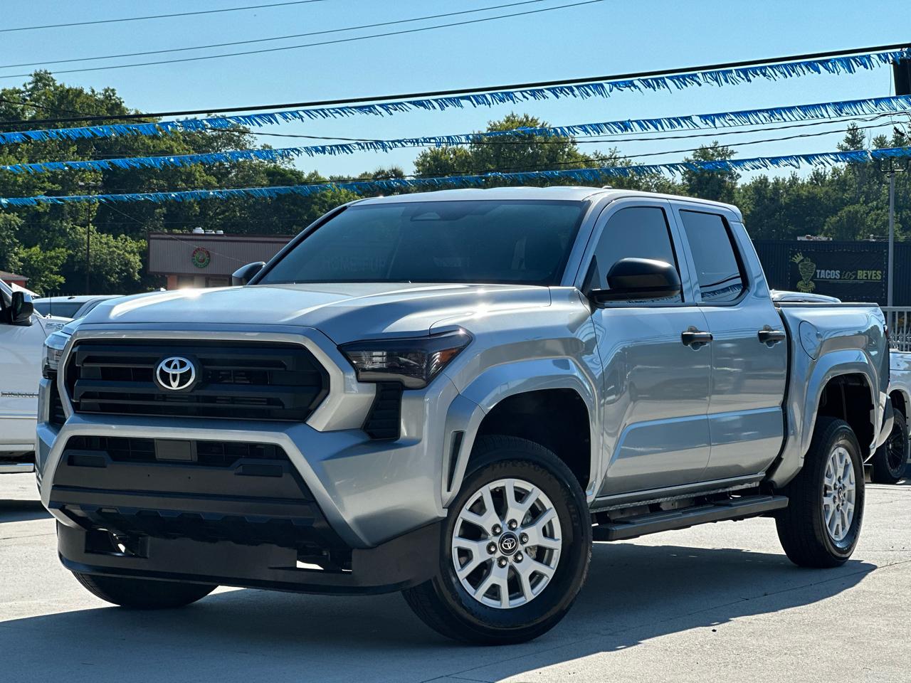 Toyota Tacoma SR Double Cab 2WD 2025