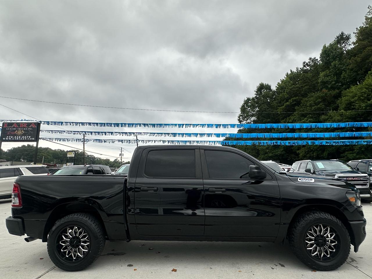 RAM 1500 Tradesman Crew Cab SWB 2WD 2024