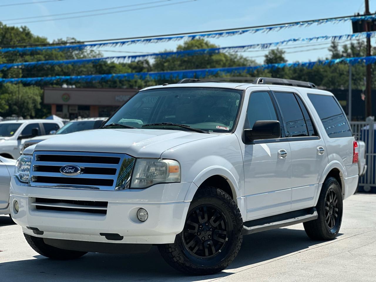 Ford Expedition XLT 2011