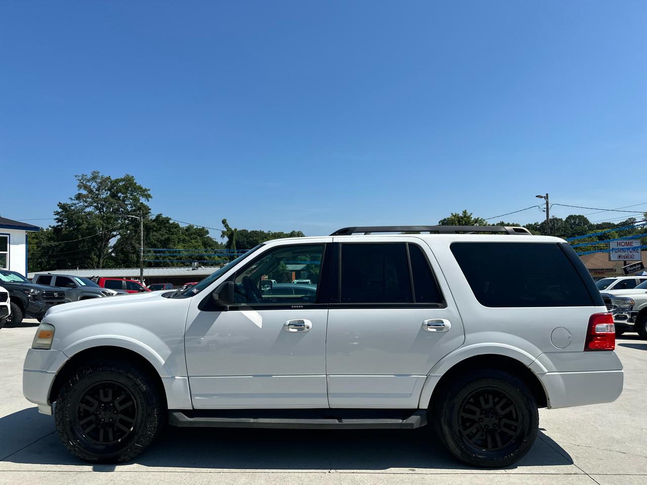 Ford Expedition XLT 2011