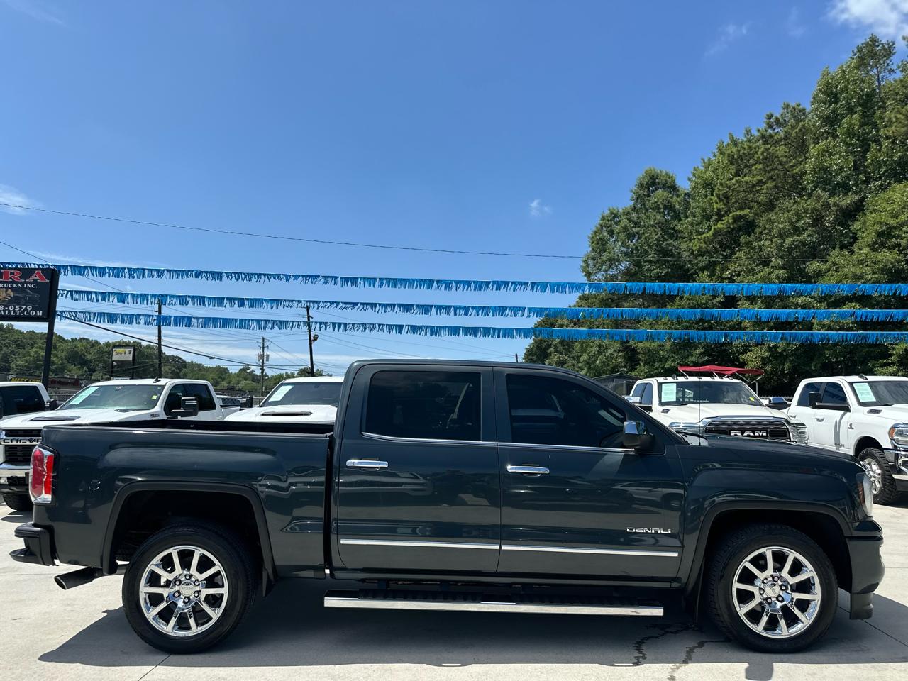 GMC Sierra 1500 Denali Crew Cab Short Box 4WD 2017