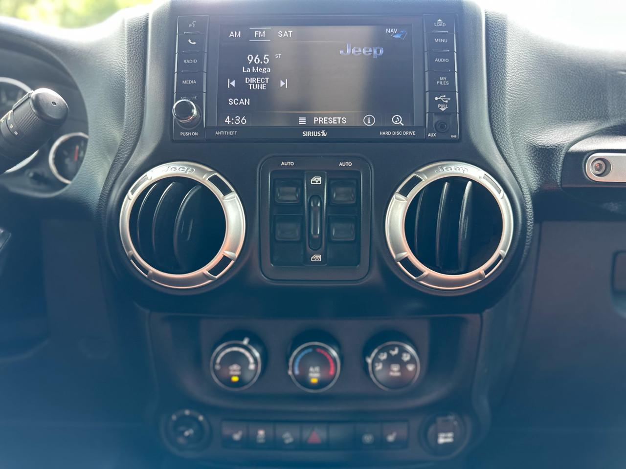 Jeep Wrangler Unlimited Rubicon 4WD 2017
