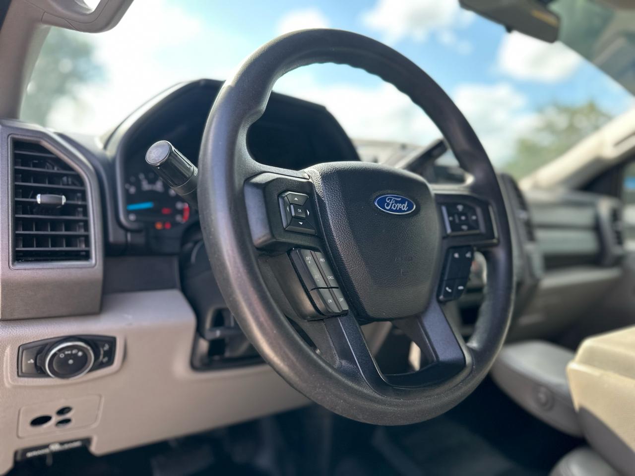 Ford F-250 SD XL 4WD 2019