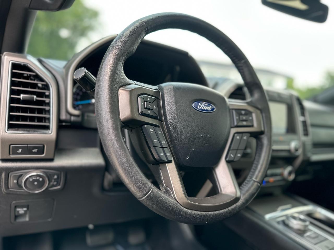 Ford Expedition MAX XLT 2020