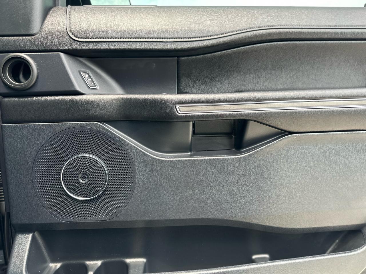Ford Expedition MAX XLT 2020