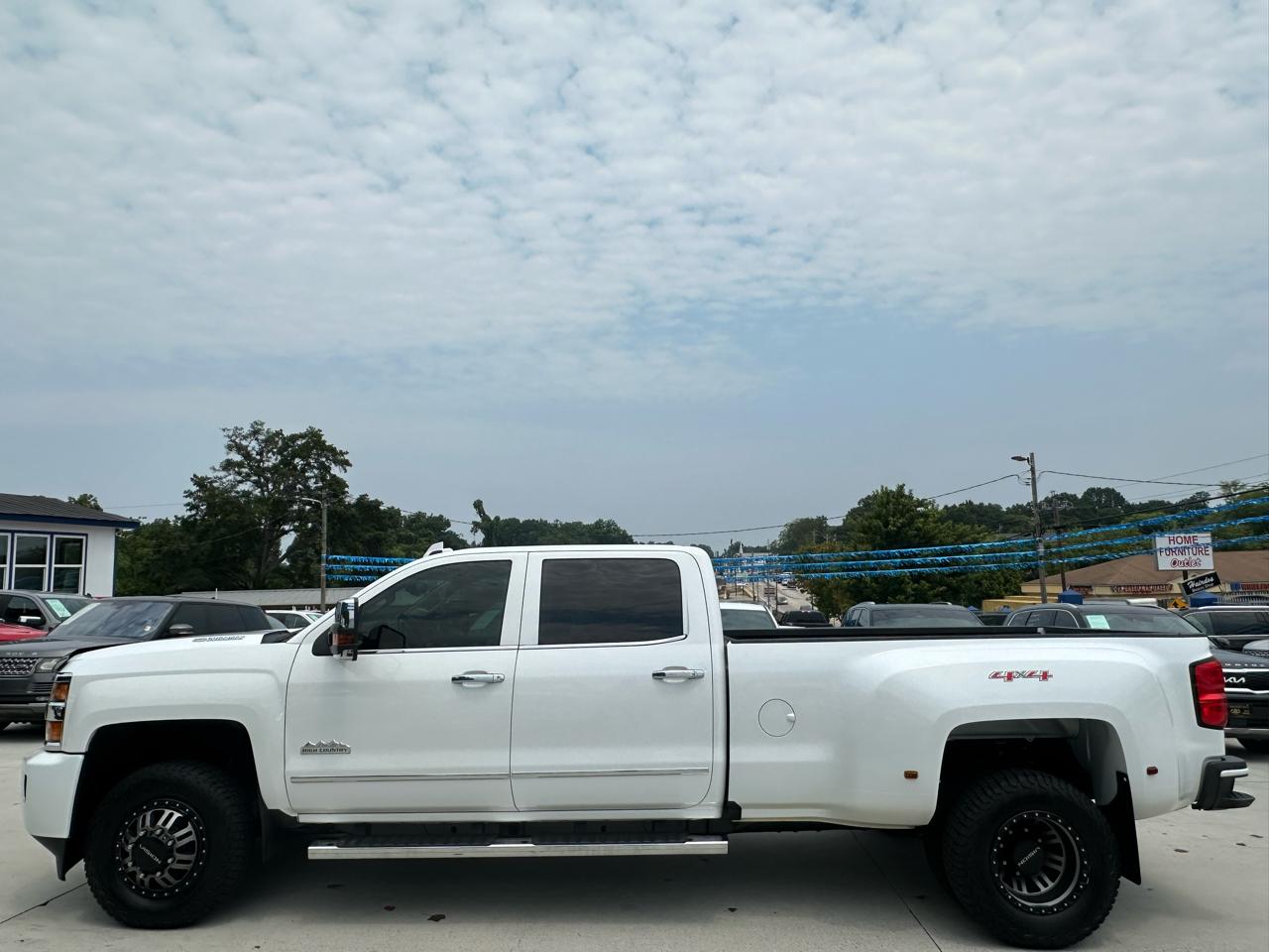Chevrolet Silverado 3500HD High Country Crew Cab 4WD 2016