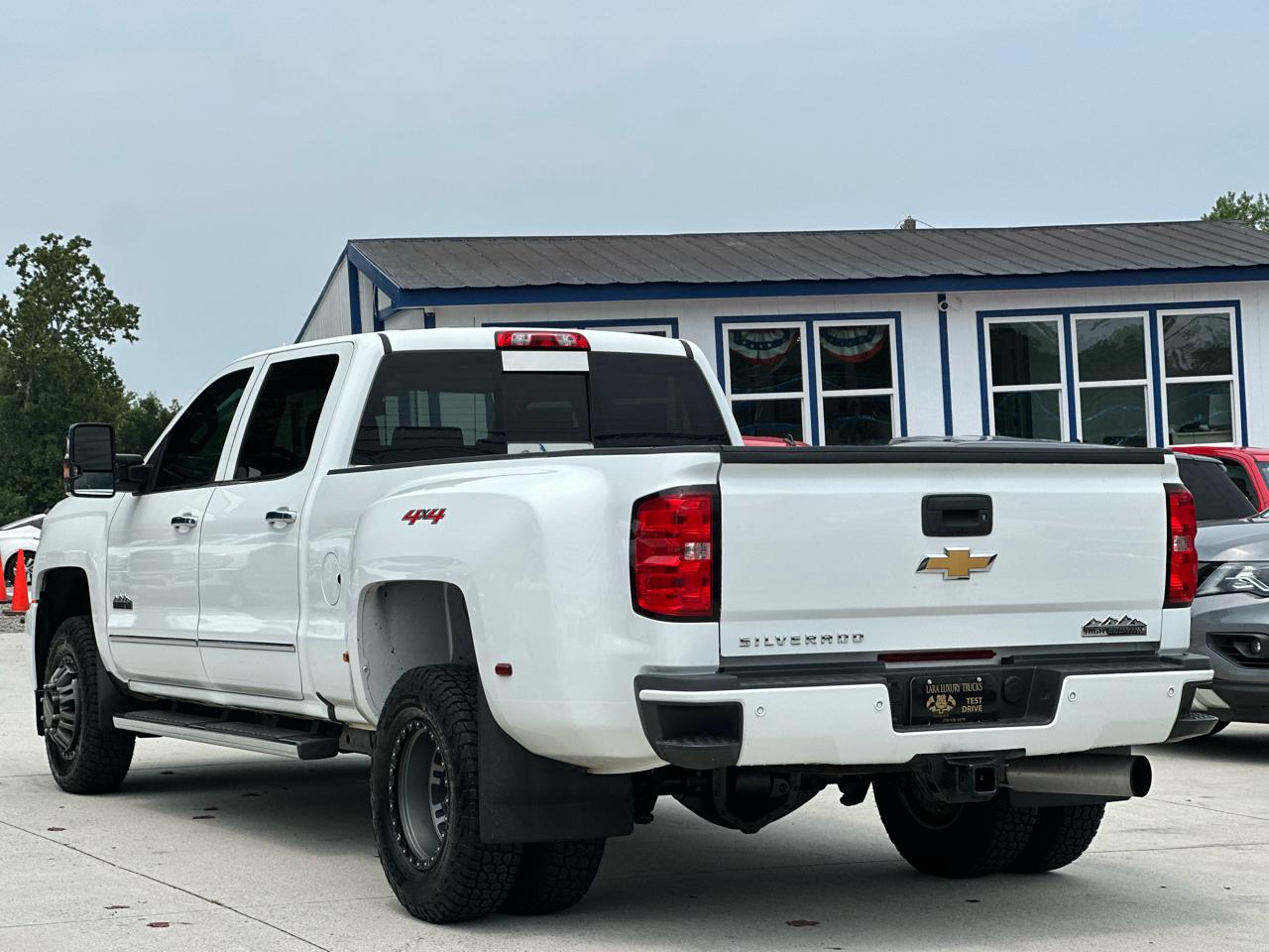 Chevrolet Silverado 3500HD High Country Crew Cab 4WD 2016