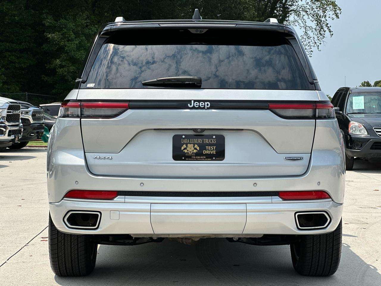 Jeep Grand Cherokee Summit 4WD 2022