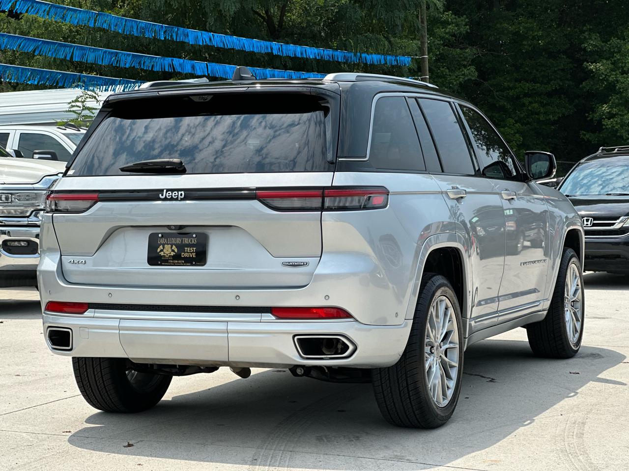 Jeep Grand Cherokee Summit 4WD 2022