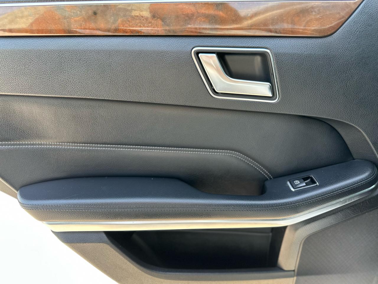 Mercedes-Benz E-Class E350 4MATIC Sedan 2014
