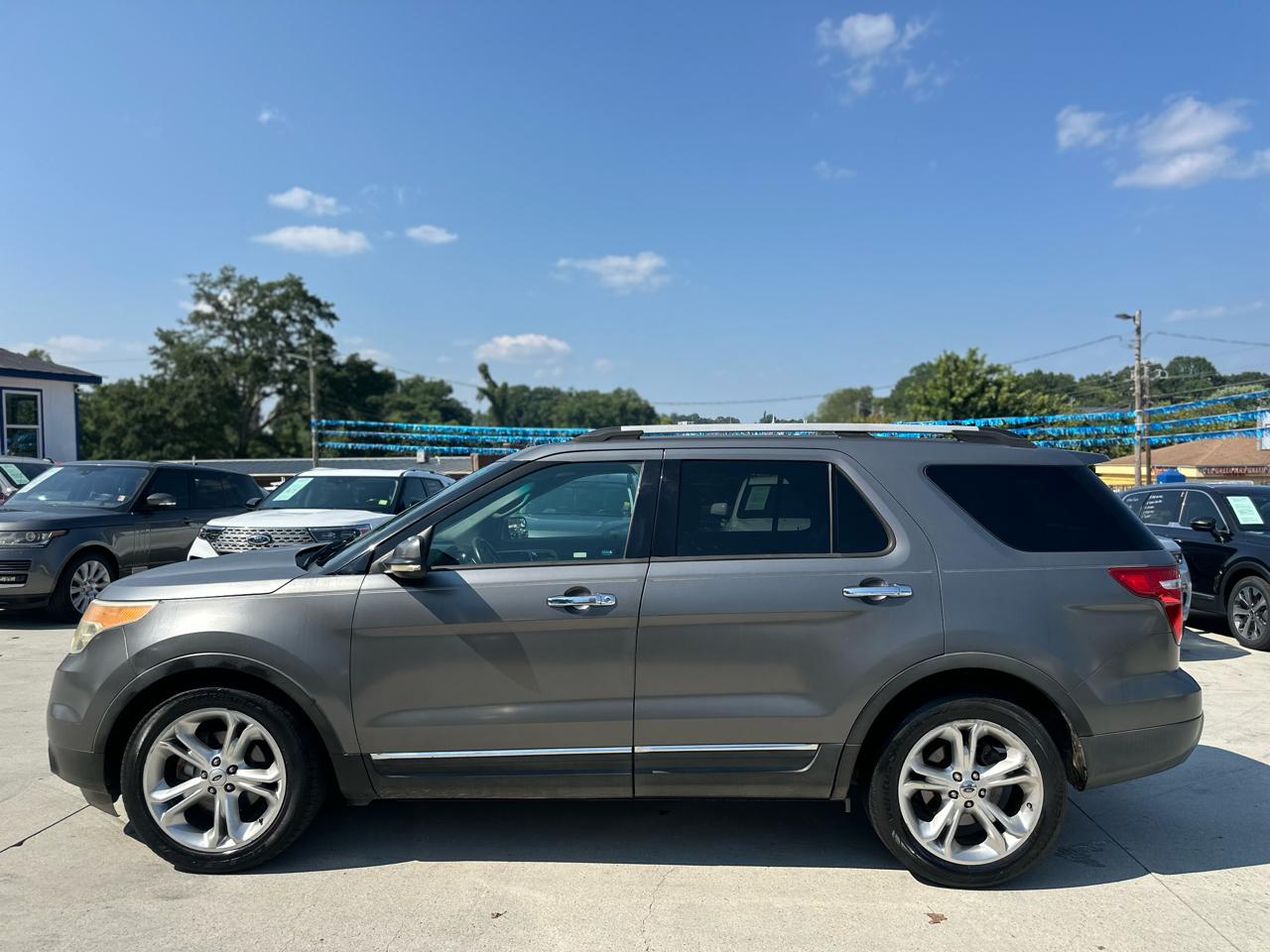 Ford Explorer Limited FWD 2011