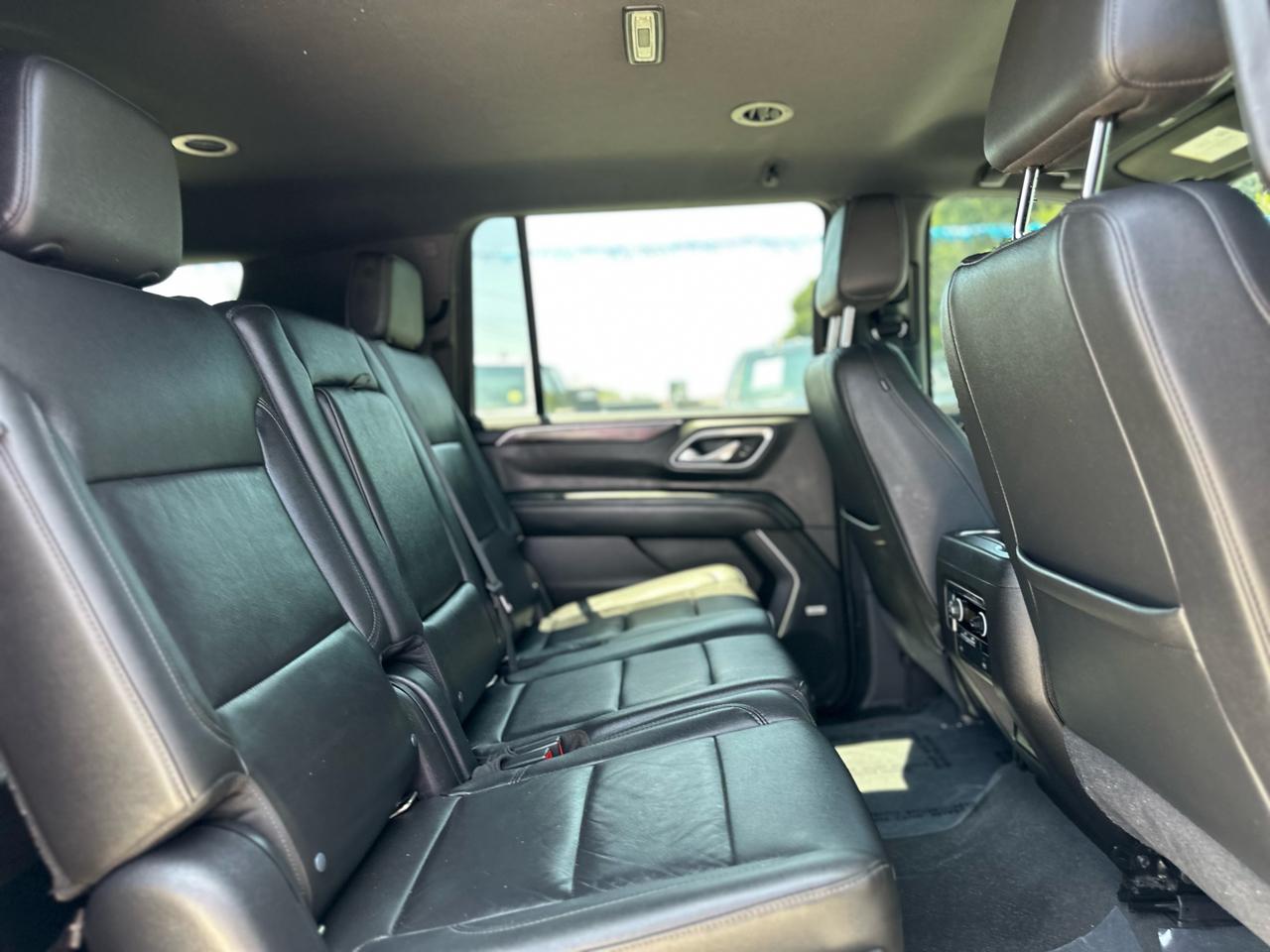 Chevrolet Suburban LT 2WD 2021
