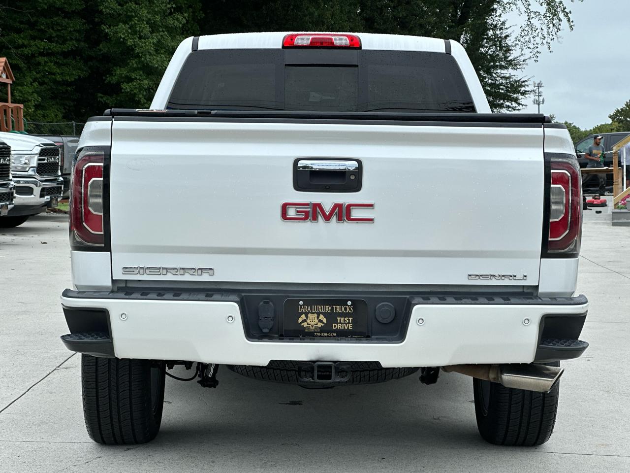GMC Sierra 1500 Denali Crew Cab Short Box 4WD 2017