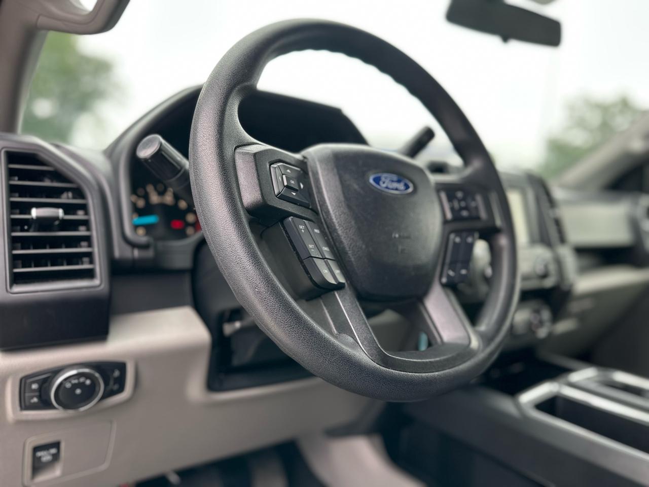 Ford F-150 STX 2WD 2020