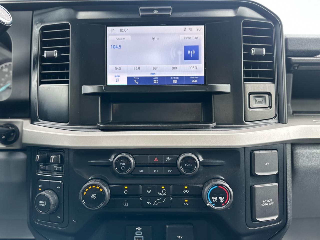 Ford F-350 SD XLT 4WD DRW 2026