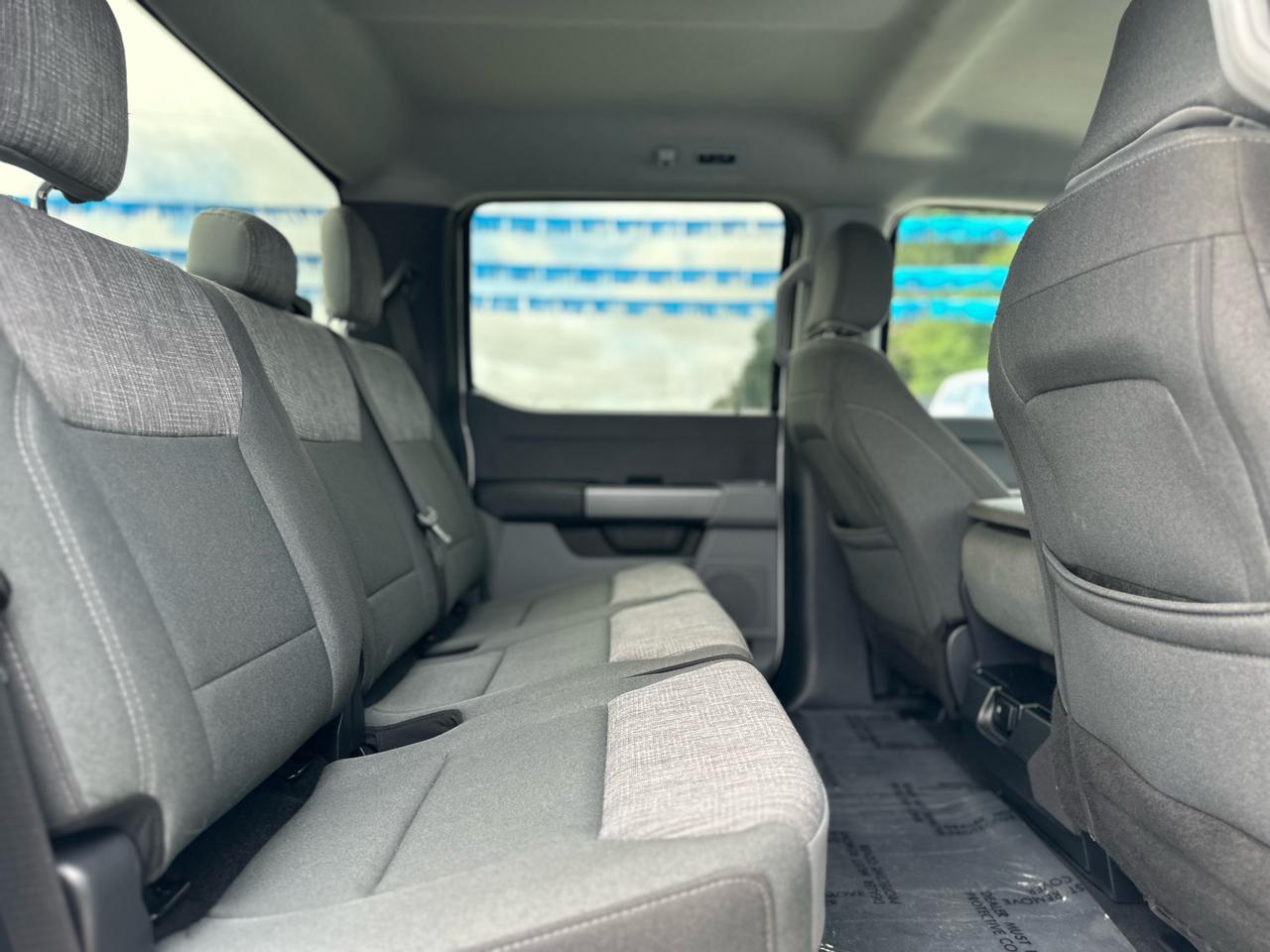 Ford F-350 SD XLT 4WD DRW 2026