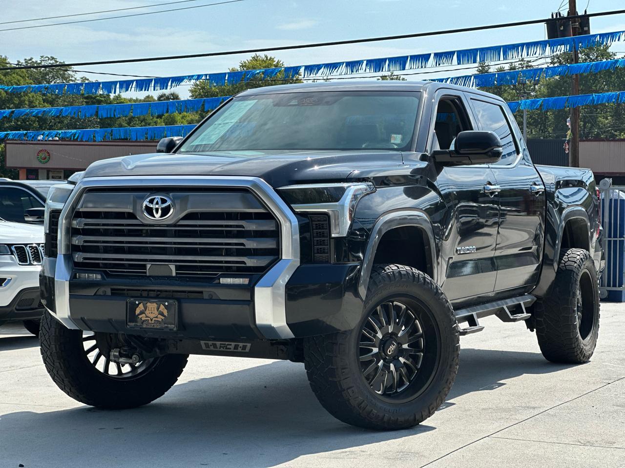 Toyota Tundra Limited CrewMax 4WD 2022