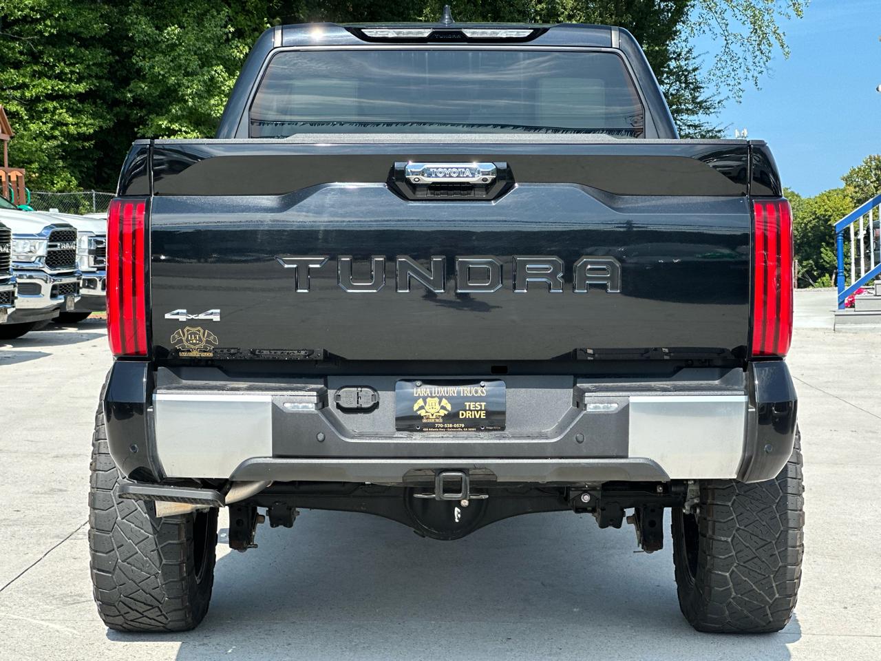 Toyota Tundra Limited CrewMax 4WD 2022
