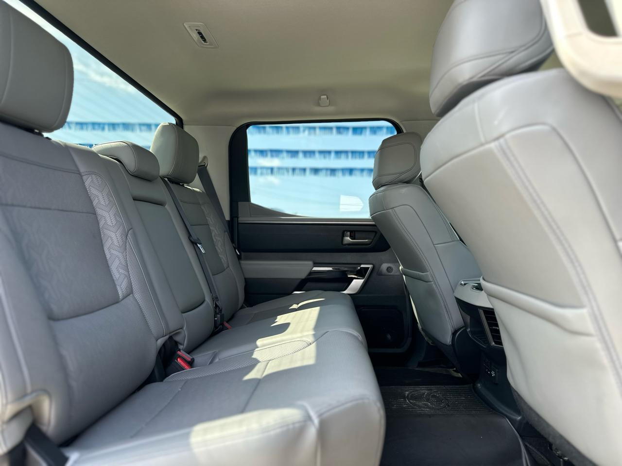 Toyota Tundra Limited CrewMax 4WD 2022