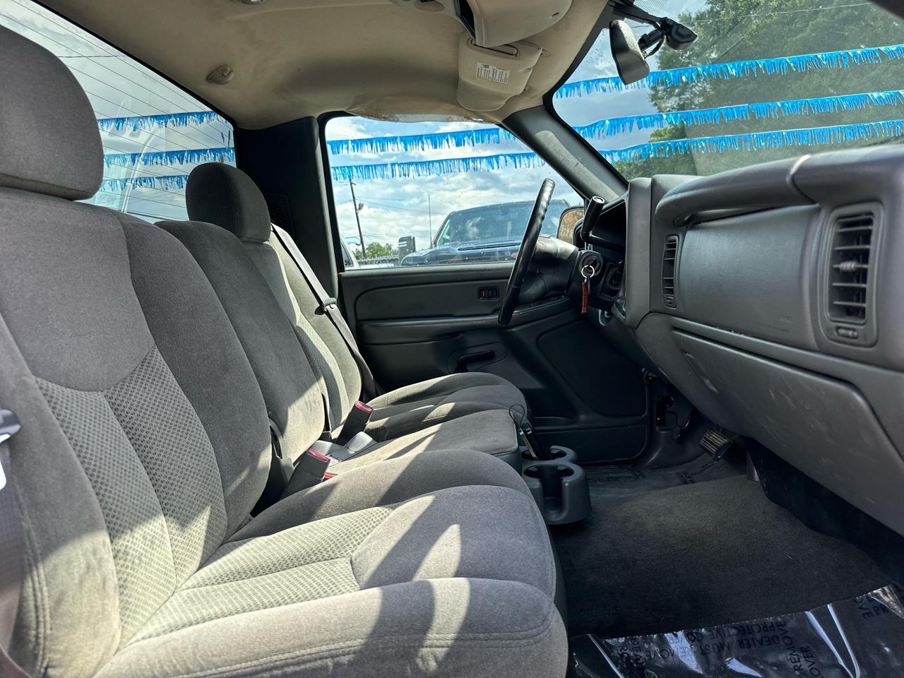 Chevrolet Silverado 1500 LS 4WD 2006