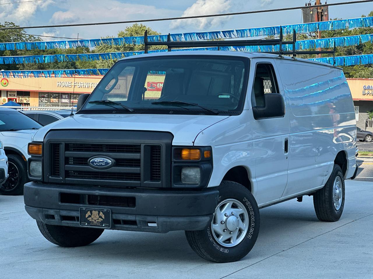 Ford Econoline E-350 Super Duty 2010