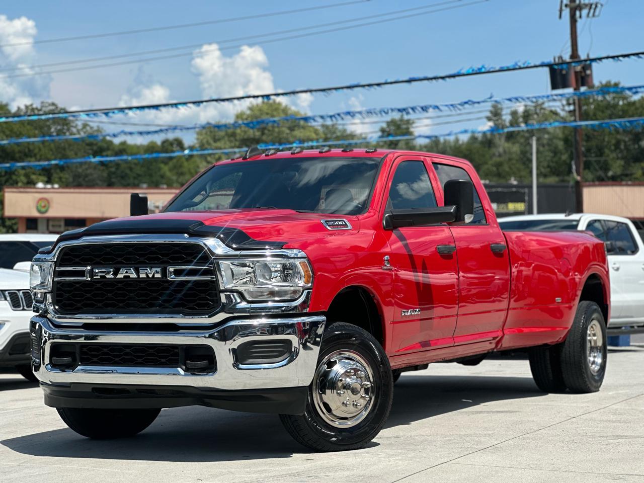 RAM 3500 Tradesman Crew Cab 4WD DRW 2022