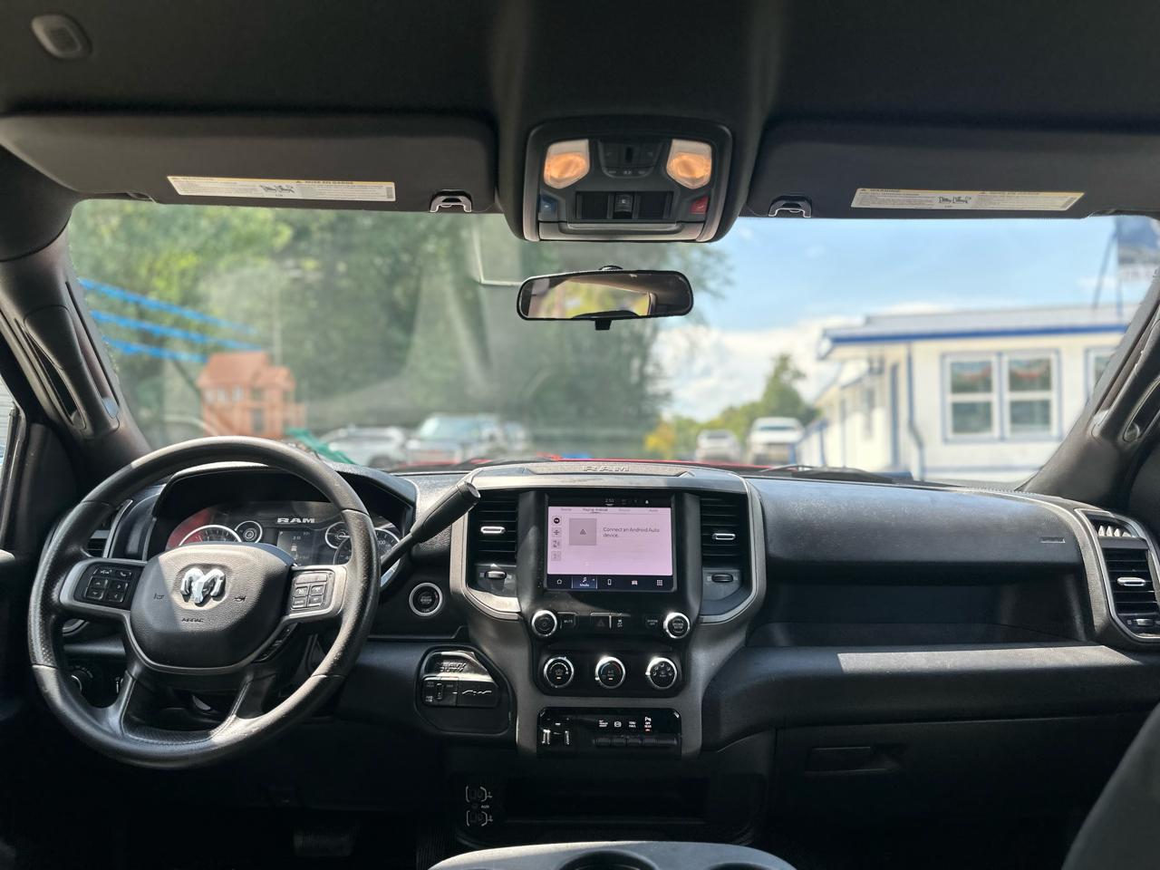 RAM 3500 Tradesman Crew Cab 4WD DRW 2022