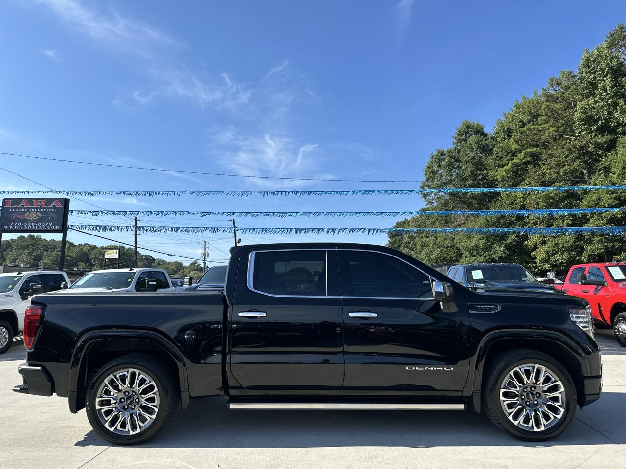 GMC Sierra 1500 Denali Ultimate Crew Cab 4WD 2024