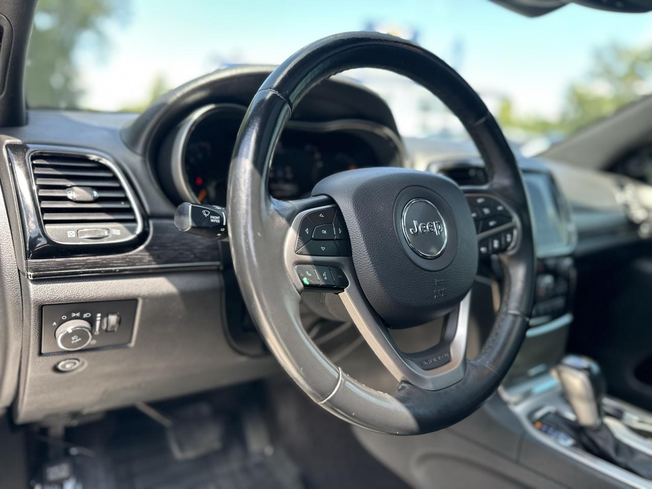 Jeep Grand Cherokee Overland 2WD 2019